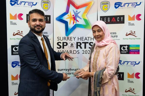 Saba Raza winner Community Champion with sponsor Surrey Security Services