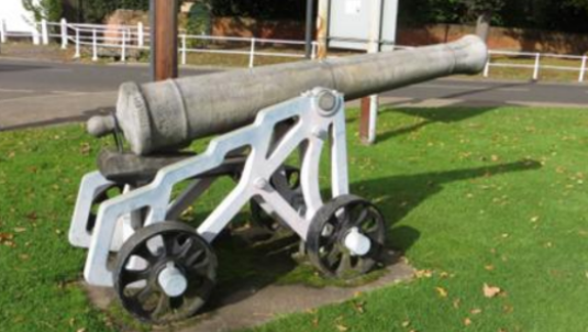 cannon on gun carriage