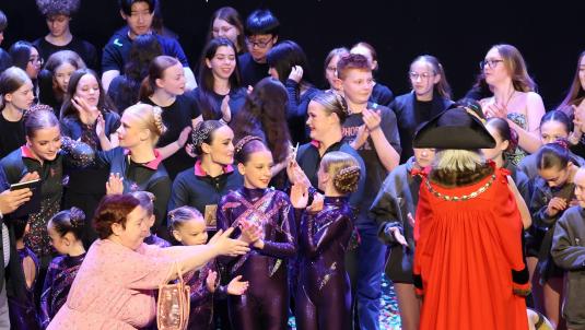 Surrey Heath Stars final