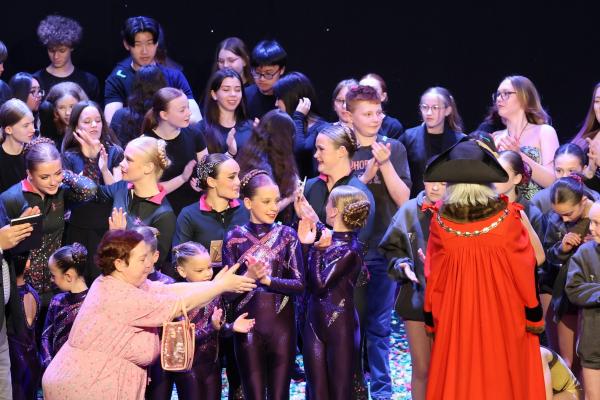 Surrey Heath Stars final