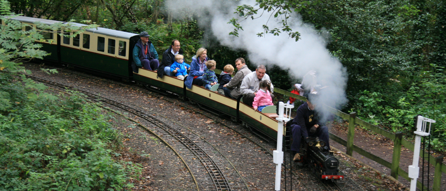 Miniature railway at Frimley Lodge Park